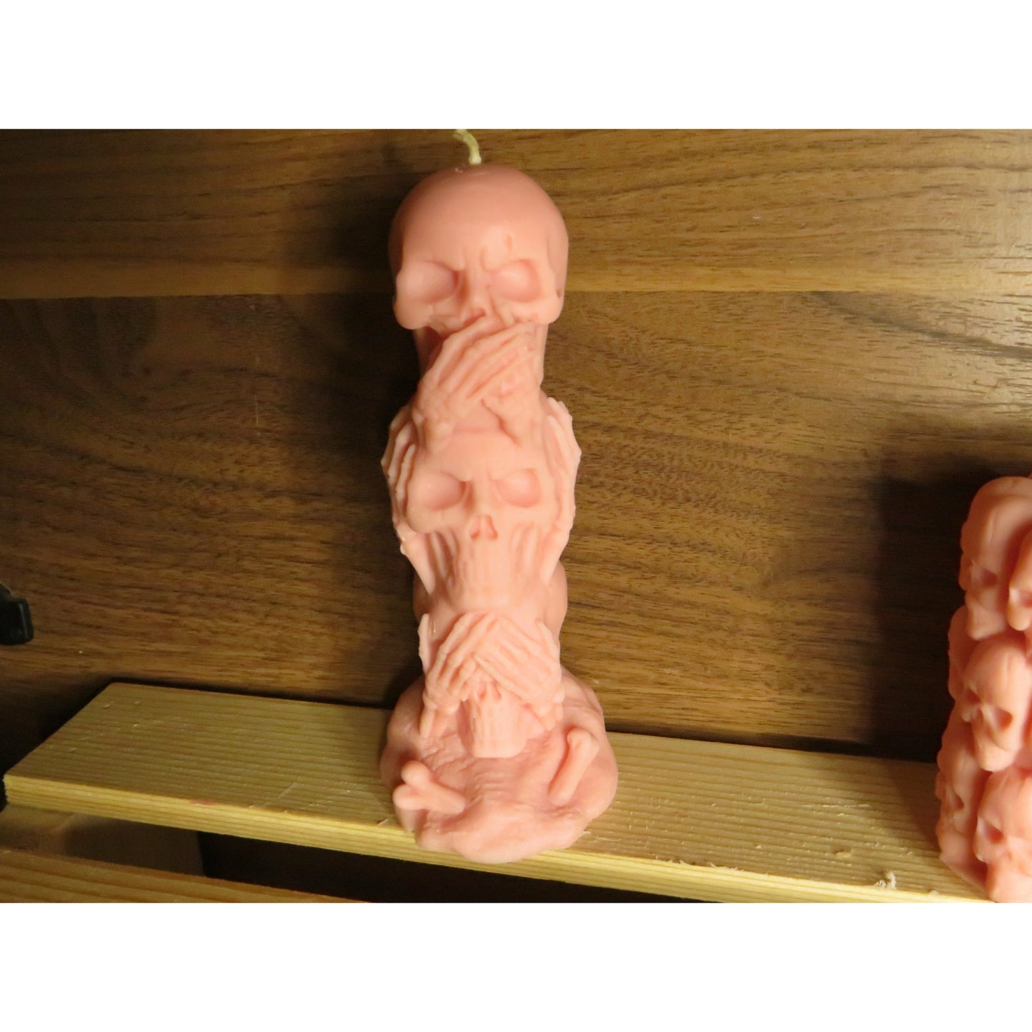 Stacked Skull Candle - Pink