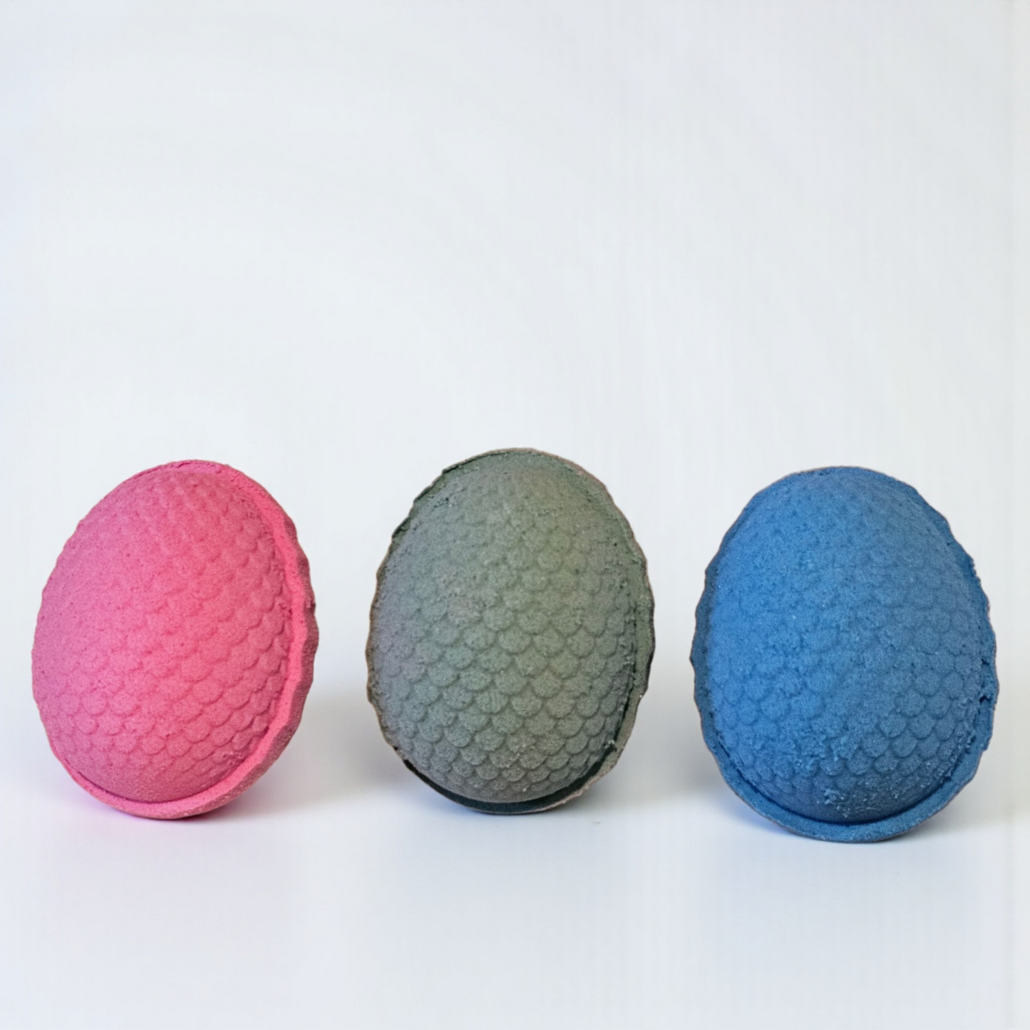 Dragon Egg Bath Bomb with flexi dragon